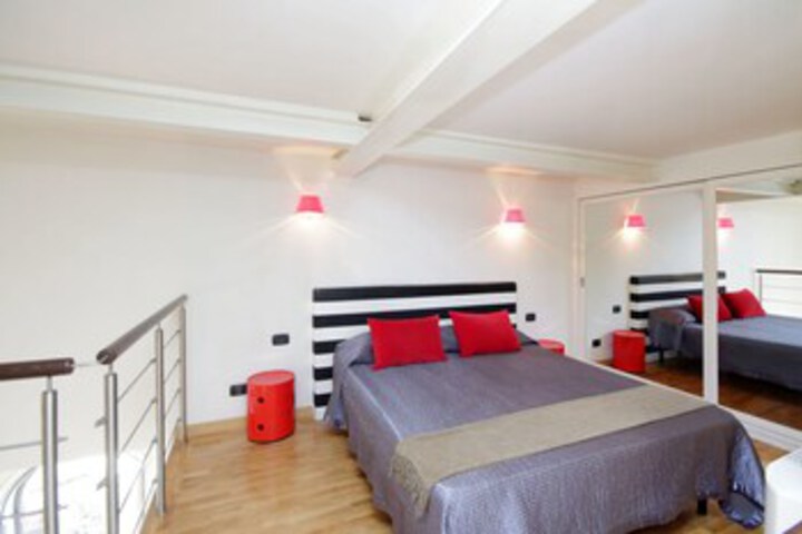 Room 39 of 52