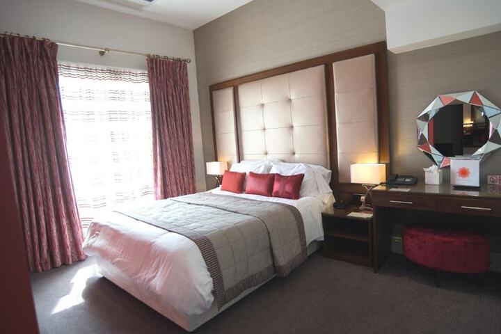 Room 14 of 73