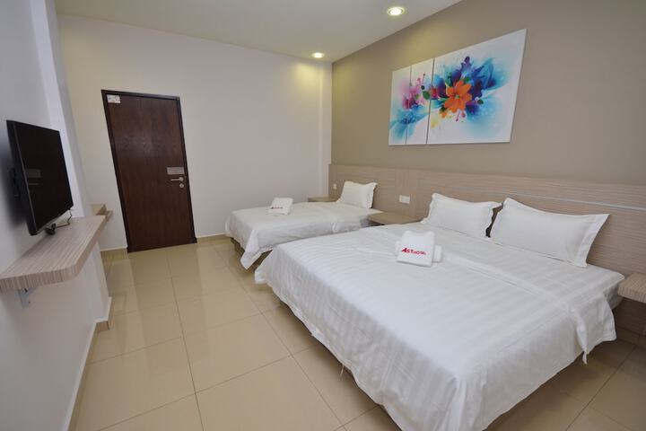 Room 19 of 48