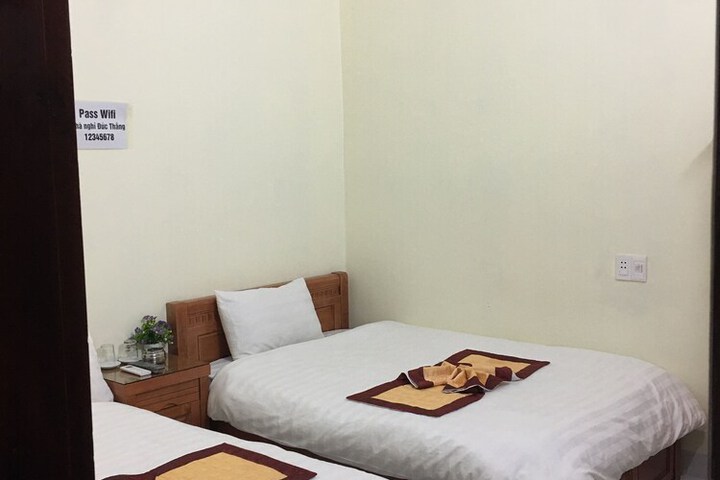 Room 13 of 82