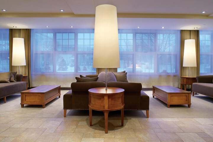 Guest Lobby