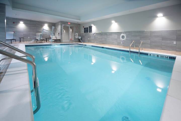 Pool 19 of 40