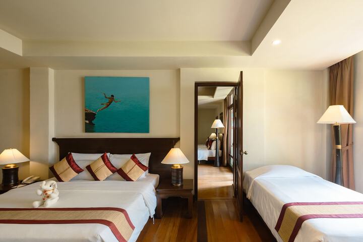 Room 21 of 111