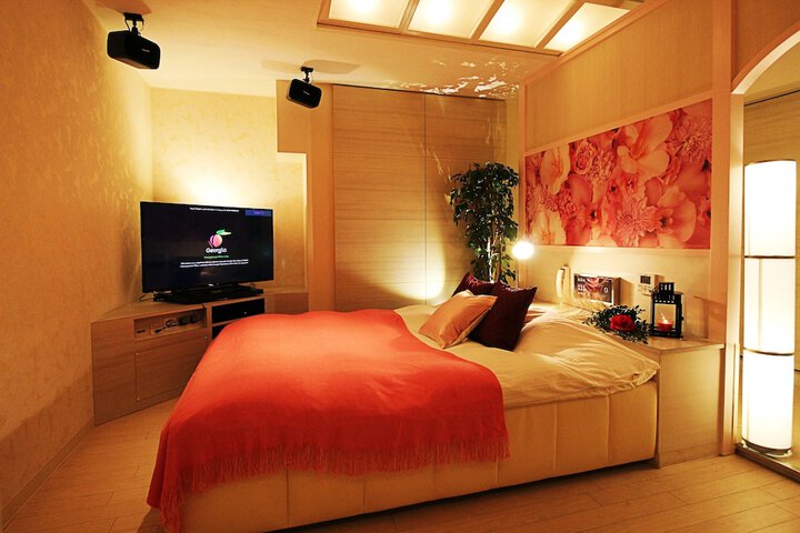 Room 27 of 51