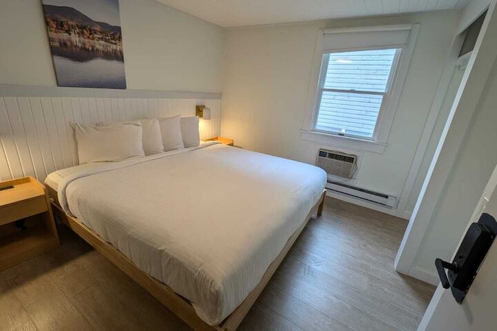 Deluxe 2 King Beds (3 of 5)