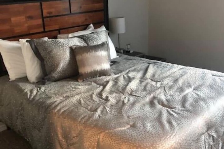 Room 10 of 45