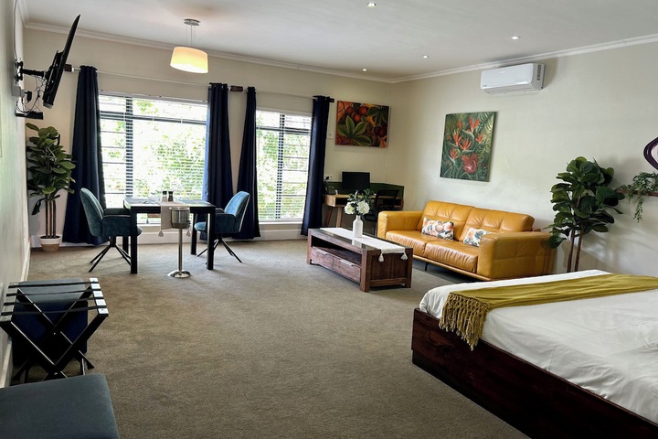 Room 48 of 103