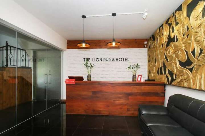The Lion Pub & Hotel