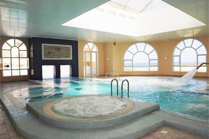 Pool 6 of 12