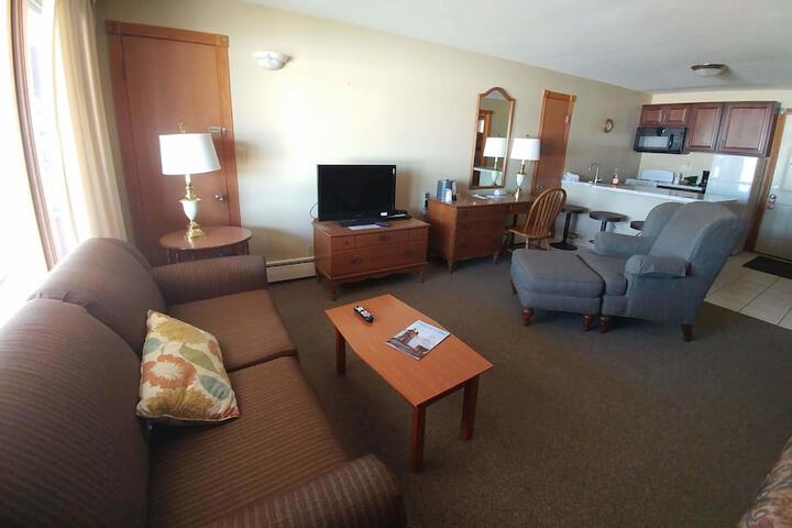 Room 55 of 128