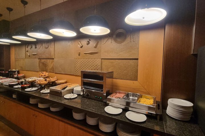 Dining 49 of 70