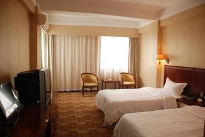 Room 20 of 43