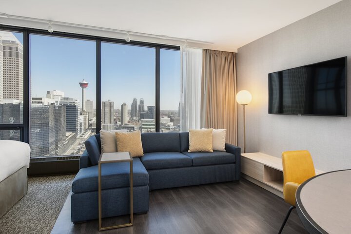 Room 15 of 60