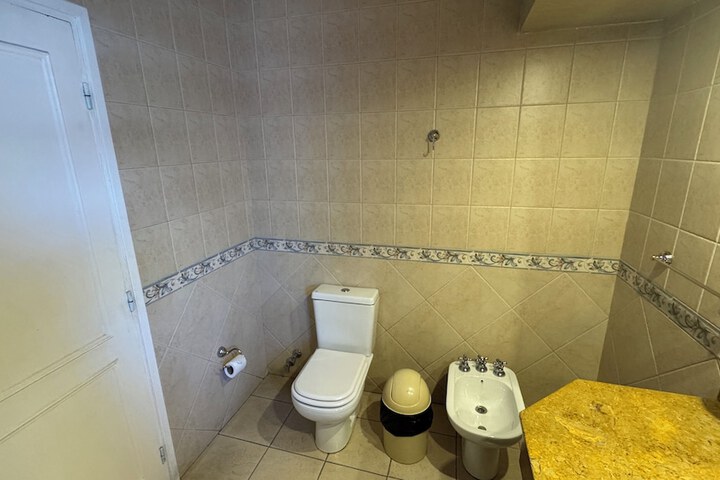 Room 84 of 138