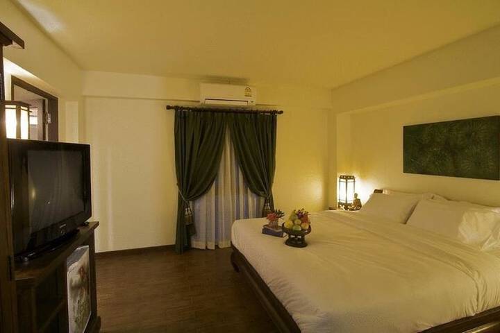 Room 3 of 14