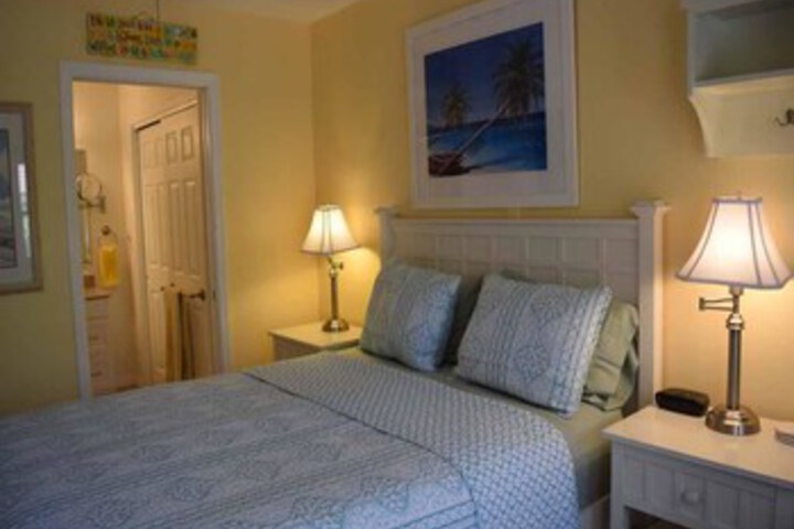 Room 26 of 32