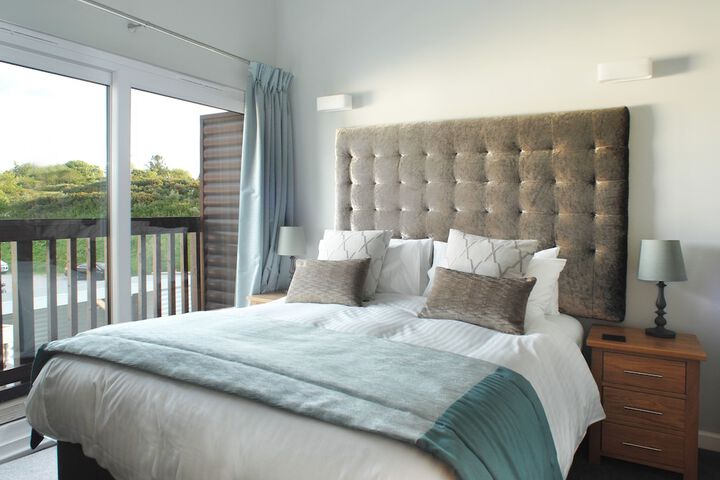 Room 15 of 179