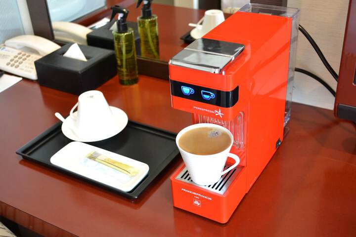 Breakfast/Coffee Service 26 of 52