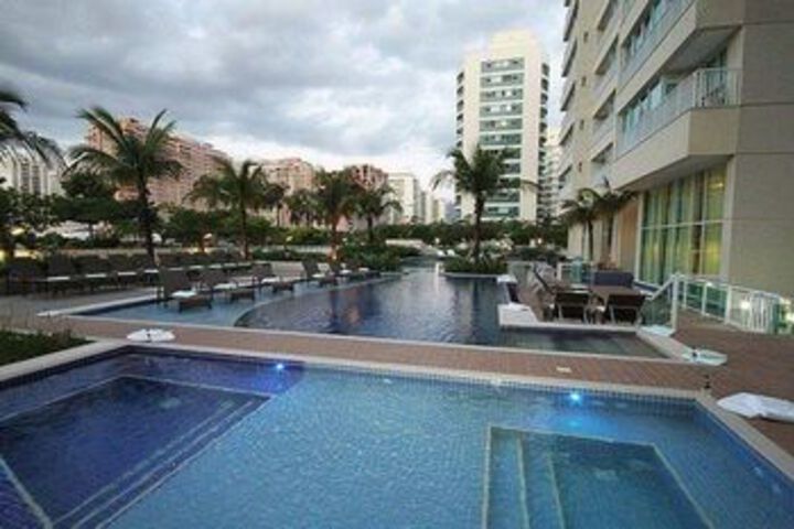 Pool 21 of 29