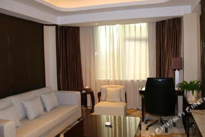 Ying Rong Hotel