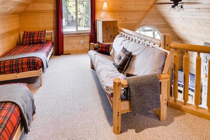 Room 3 of 21