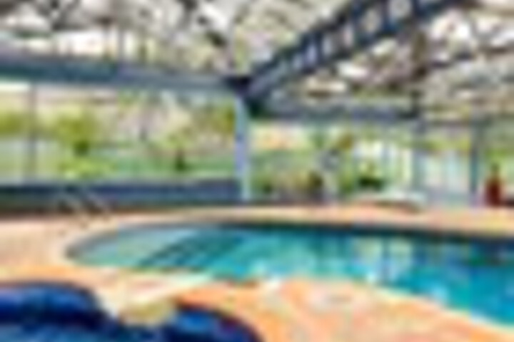 Pool 20 of 36