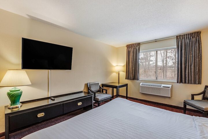 Room 14 of 50