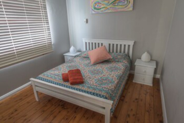 Room 6 of 6