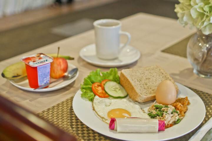 Breakfast meal