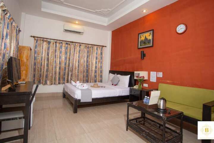 Room 19 of 100