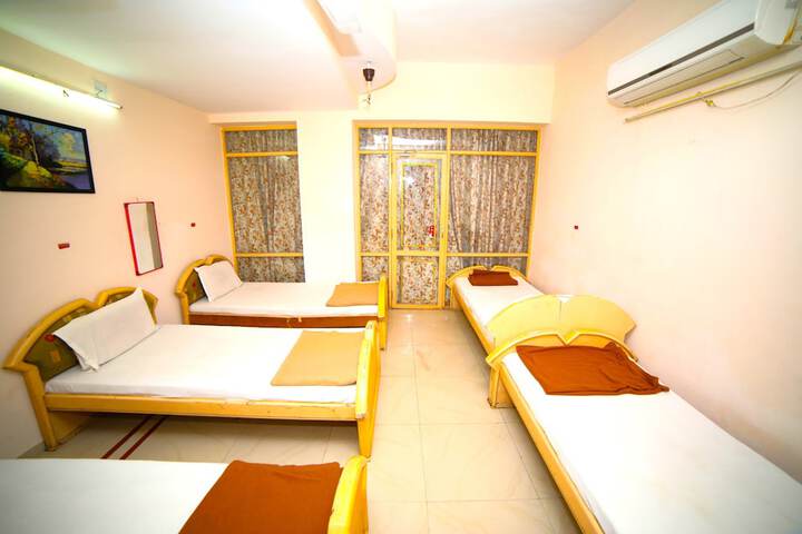 Room 13 of 56