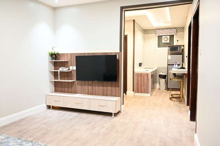 Room 45 of 61
