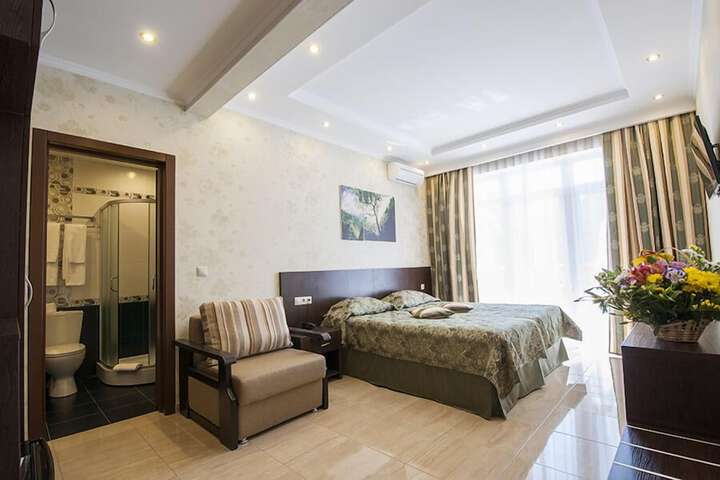 Room 20 of 49