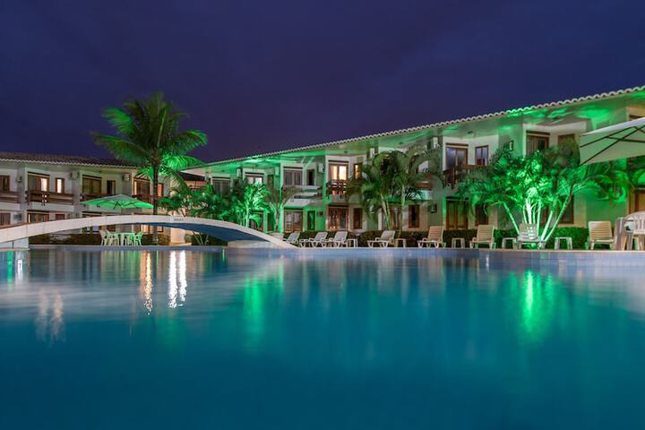 Hotel with Pool