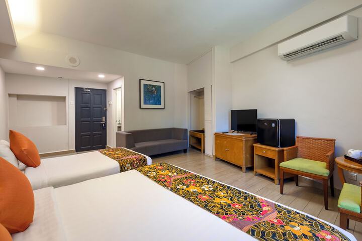 Room 29 of 80