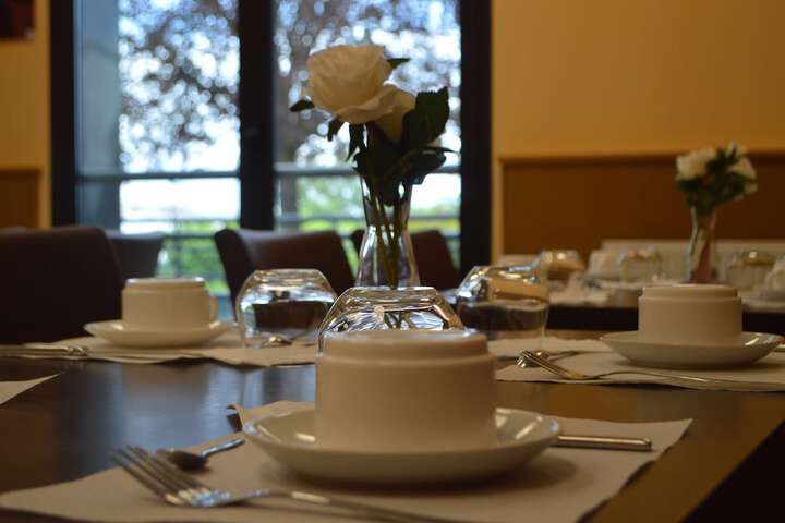 Breakfast/Coffee Service 23 of 45
