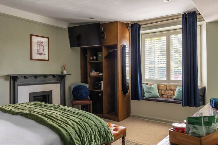 Room 8 of 51