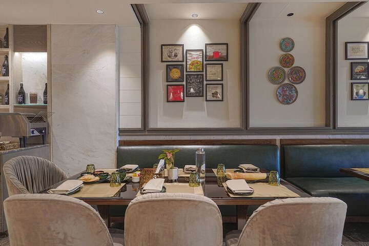 Dining 47 of 63