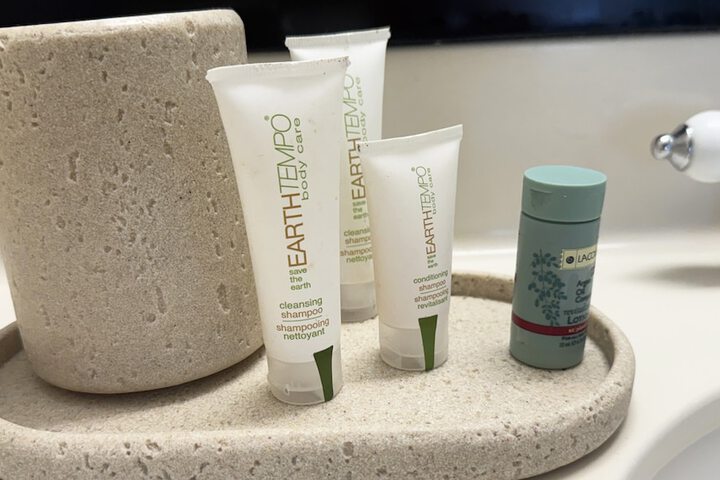 Bathroom amenities