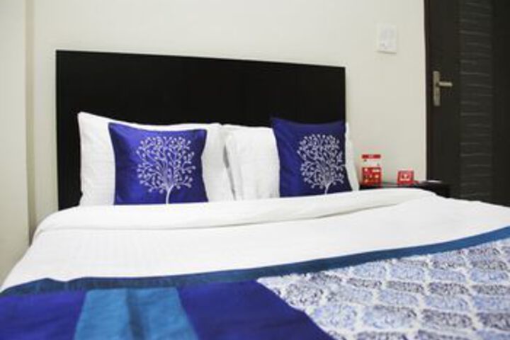 Room 21 of 25