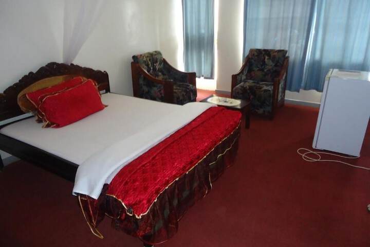 Room 3 of 57
