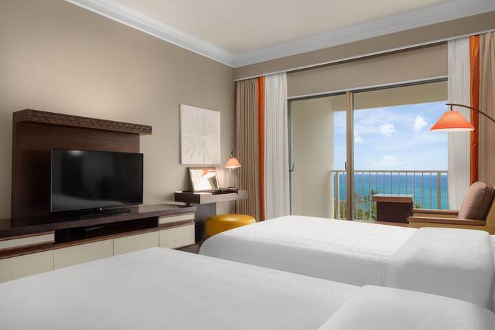 Room 4 of 117