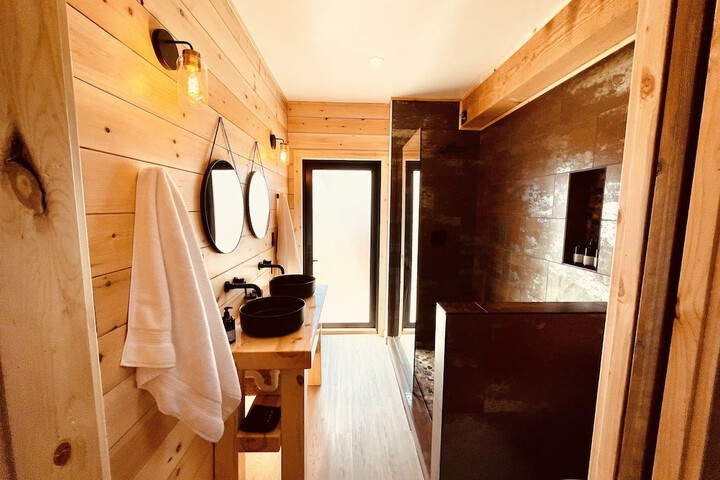 Room 58 of 171