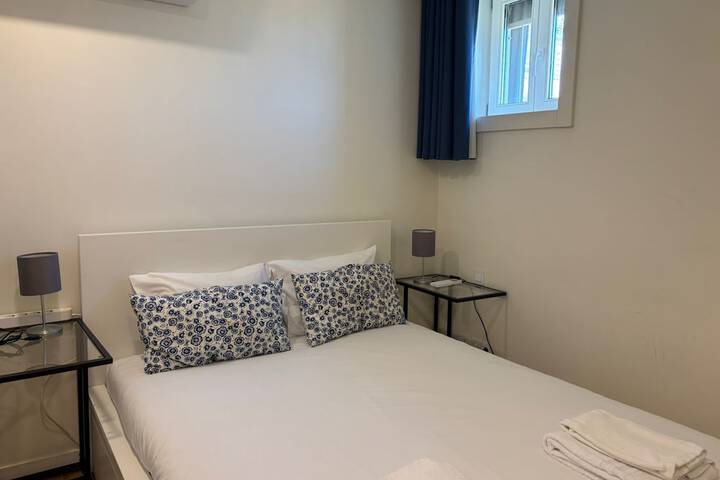 Room 10 of 287