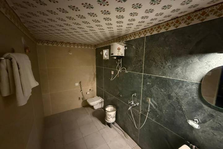 Room 39 of 51