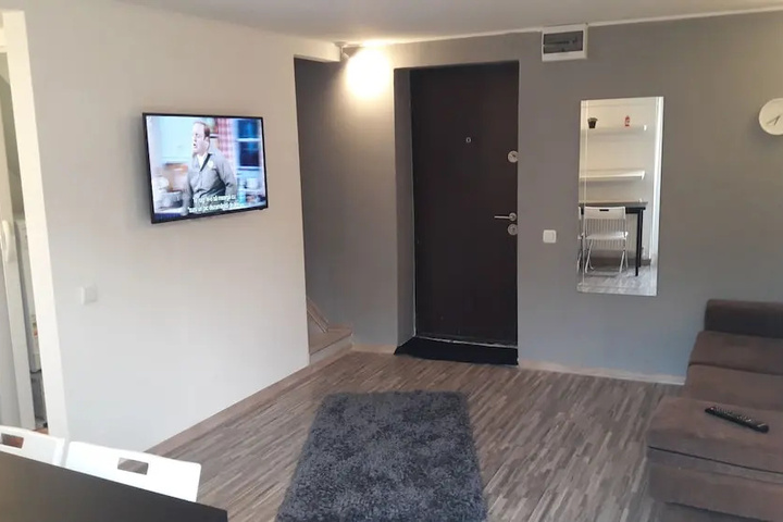 Room 3 of 17