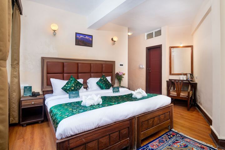 Room 5 of 31