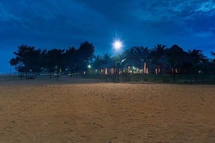 Beach 103 of 143