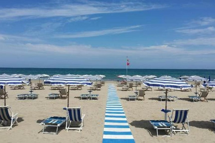 Beach 15 of 22