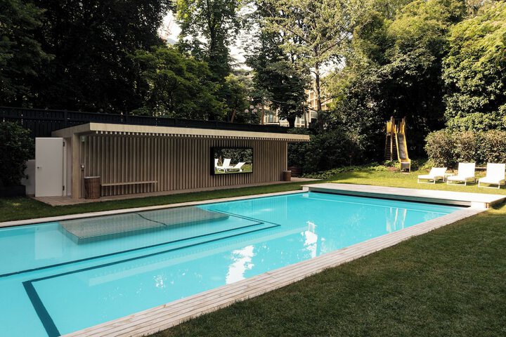 Pool 50 of 125